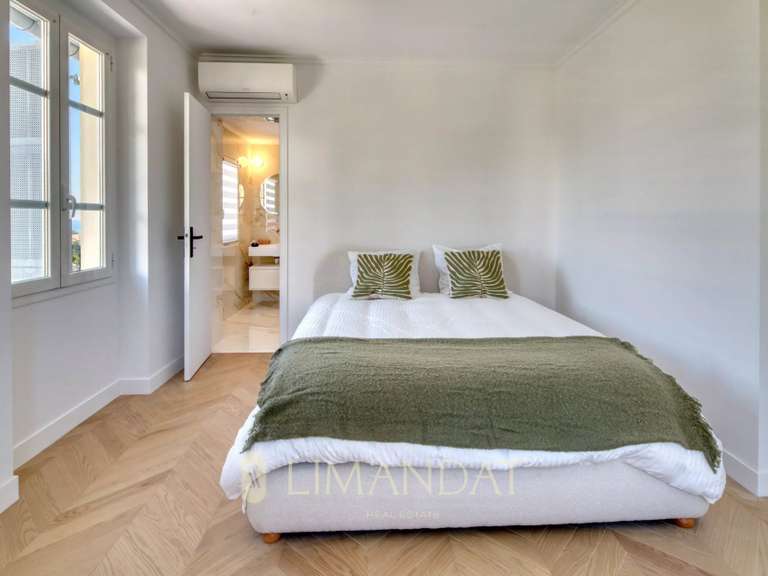 Villa Roquebrune-Cap-Martin - 5 chambres - 194m²