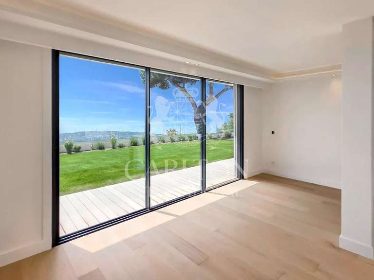 Villa Roquebrune-Cap-Martin - 4 chambres - 238m²