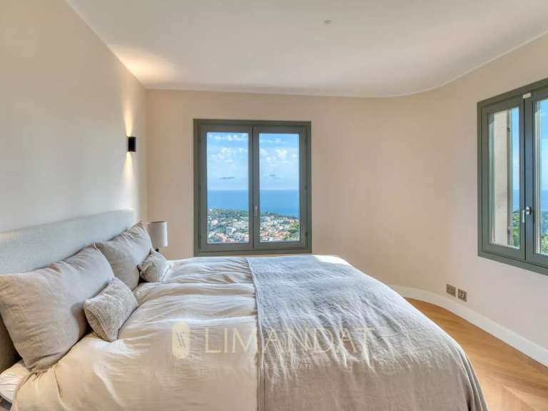 Villa Roquebrune-Cap-Martin - 4 chambres - 200m²