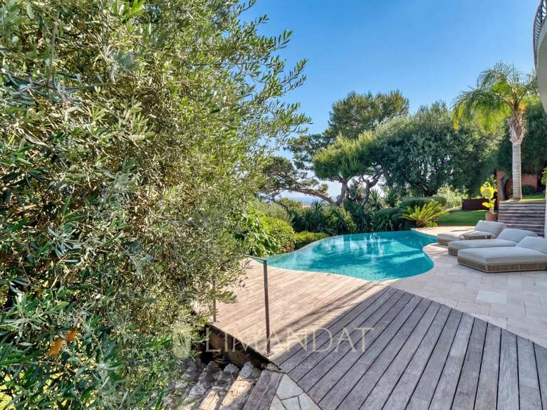 Villa Roquebrune-Cap-Martin - 4 chambres - 200m²