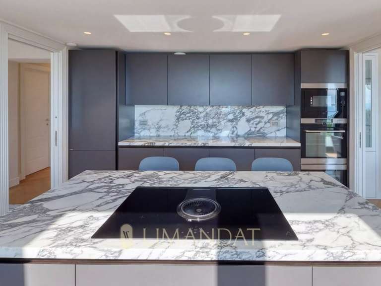 Villa Roquebrune-Cap-Martin - 4 chambres - 200m²