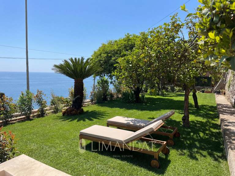 Villa Roquebrune-Cap-Martin - 7 chambres - 214m²