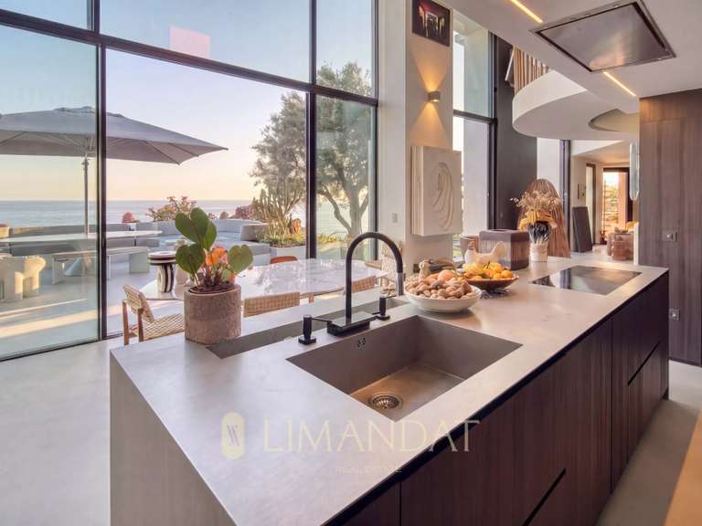 Villa Roquebrune-Cap-Martin - 7 chambres - 350m²