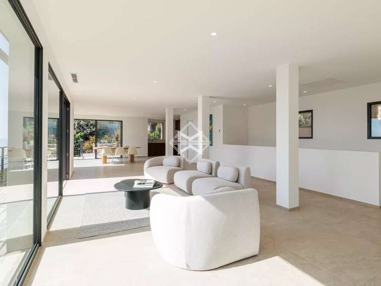 Villa with Sea view Roquebrune-Cap-Martin - 4 bedrooms - 240m²