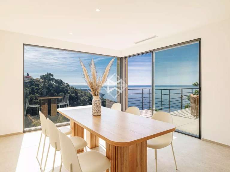 Villa with Sea view Roquebrune-Cap-Martin - 4 bedrooms - 240m²