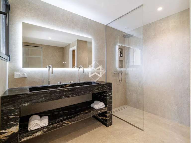 Villa with Sea view Roquebrune-Cap-Martin - 4 bedrooms - 240m²