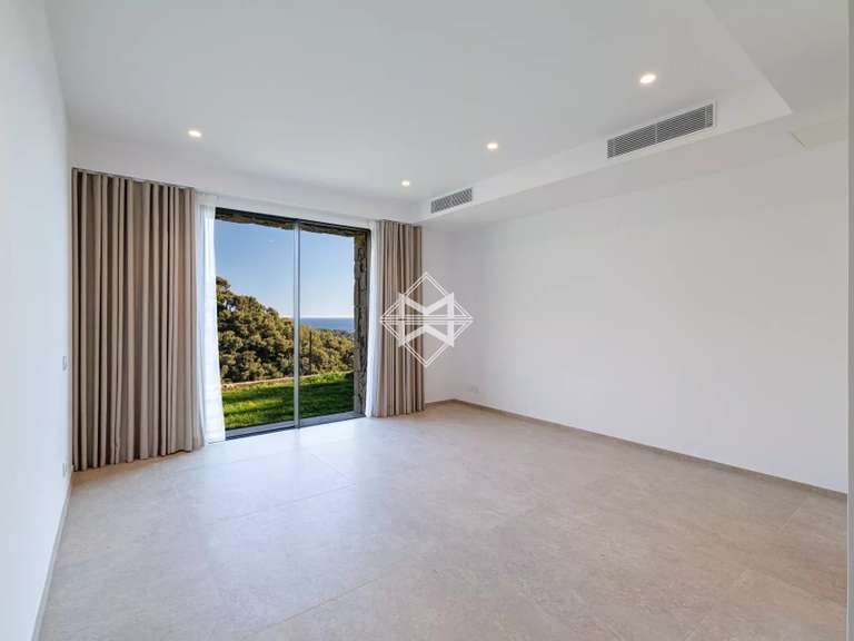 Villa with Sea view Roquebrune-Cap-Martin - 4 bedrooms - 240m²