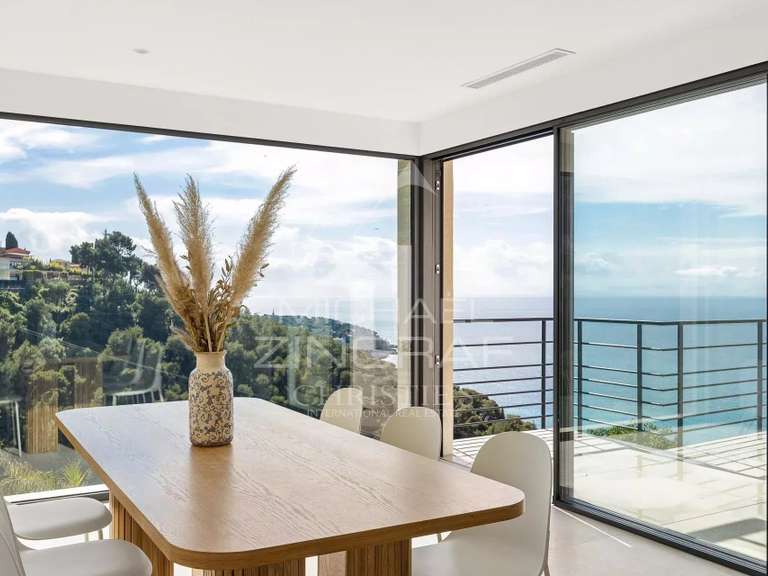 Villa Roquebrune-Cap-Martin - 4 chambres - 200m²