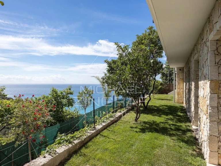 Villa Roquebrune-Cap-Martin - 4 chambres - 200m²