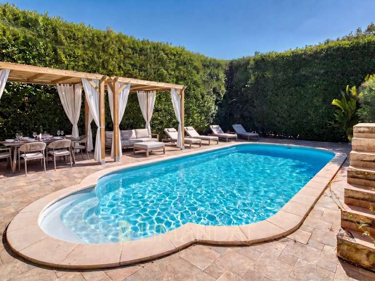 Villa Roquebrune-Cap-Martin - 4 chambres - 215m²