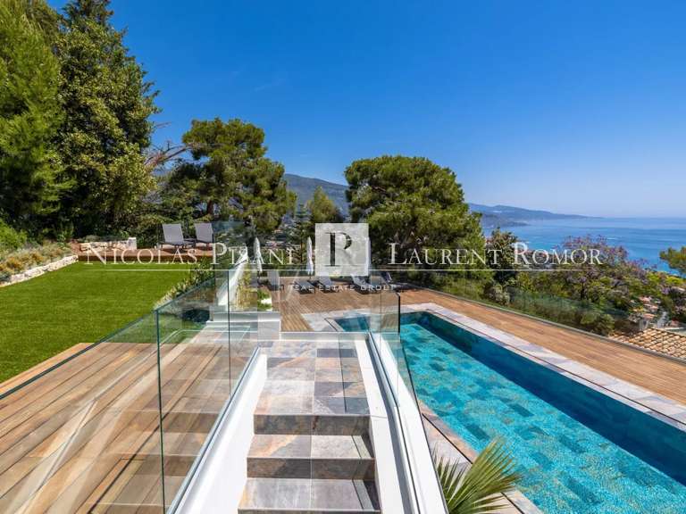 Villa Roquebrune-Cap-Martin - 4 chambres - 237m²