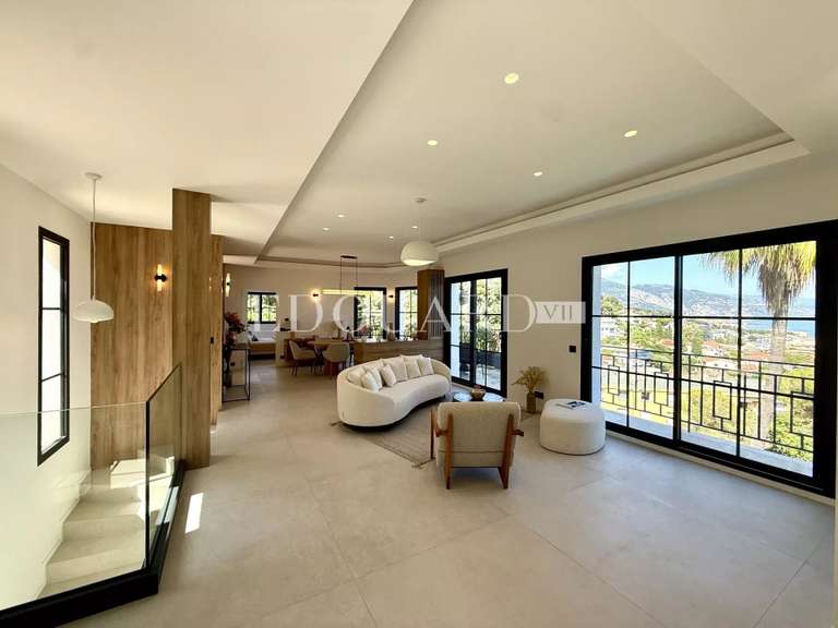 Villa Roquebrune-Cap-Martin - 5 chambres - 240m²