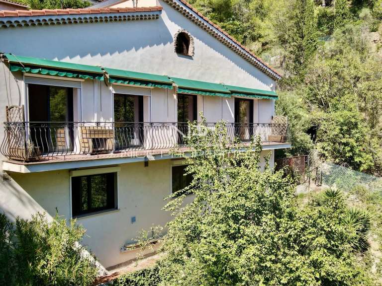 Villa Roquebrune-Cap-Martin - 5 chambres - 228m²