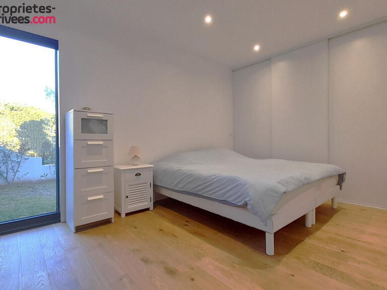 Sale Apartment Roquebrune-sur-Argens - 2 bedrooms