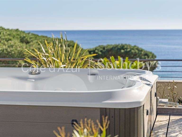 Apartment Roquebrune-sur-Argens