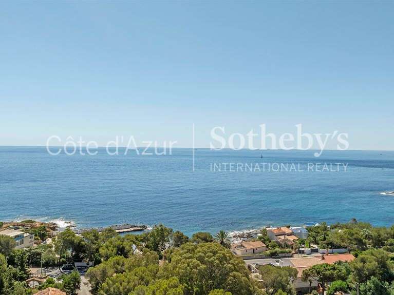 Appartement Roquebrune-sur-Argens - 2 chambres - 65m²