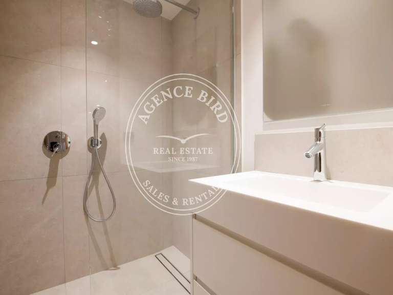 Hôtel particulier avec Vue sur mer Roquebrune-sur-Argens - 5 chambres - 382m²