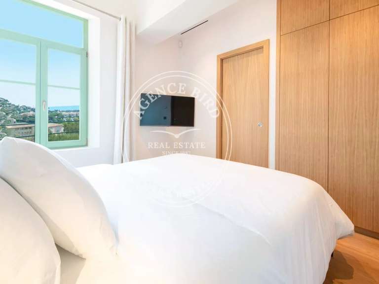 Hôtel particulier avec Vue sur mer Roquebrune-sur-Argens - 5 chambres - 382m²