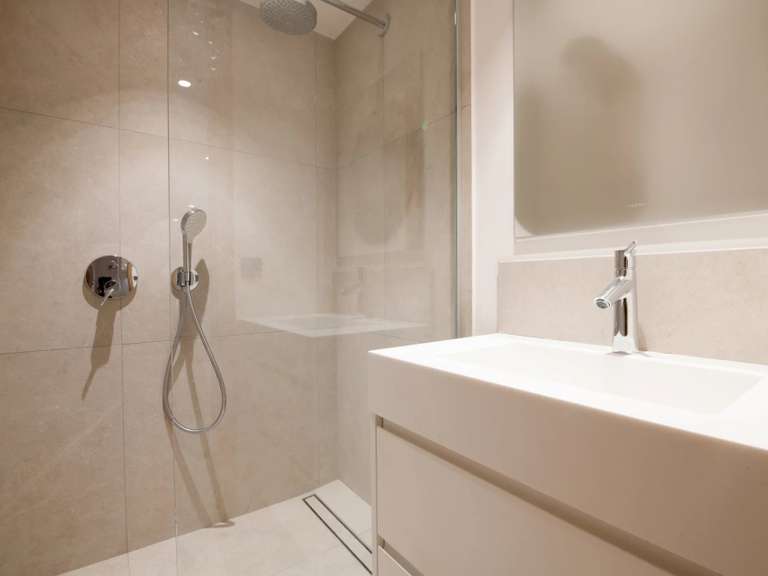 Hôtel particulier avec Vue sur mer Roquebrune-sur-Argens - 5 chambres - 382m²