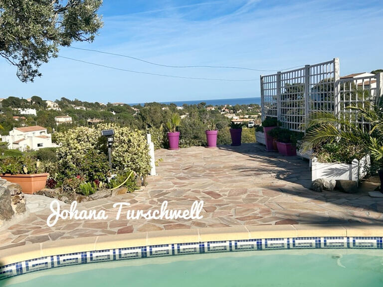 Vente Maison Roquebrune-sur-Argens - 3 chambres