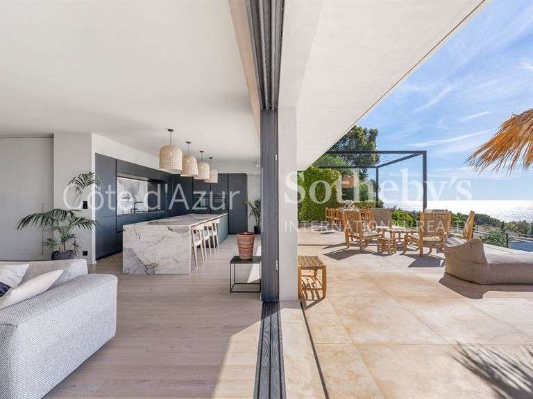 House Roquebrune-sur-Argens