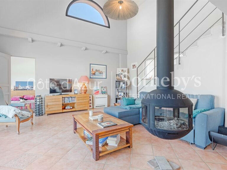 House Roquebrune-sur-Argens - 4 bedrooms - 180m²