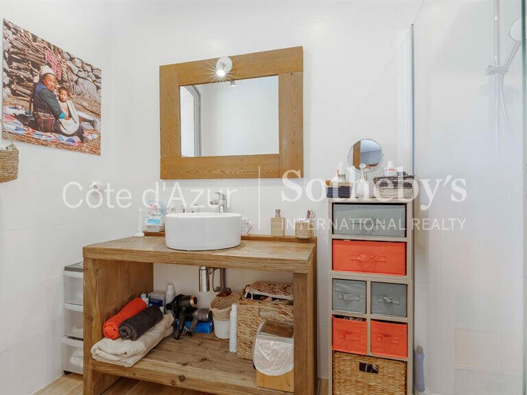 House Roquebrune-sur-Argens - 4 bedrooms - 180m²