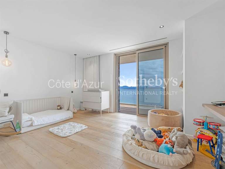 House with Sea view Roquebrune-sur-Argens - 4 bedrooms - 320m²