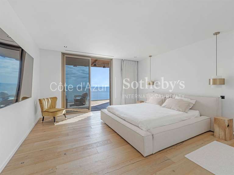 House with Sea view Roquebrune-sur-Argens - 4 bedrooms - 320m²