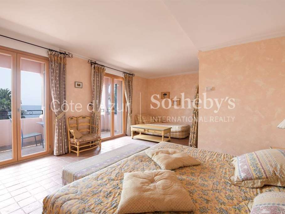 House Roquebrune-sur-Argens