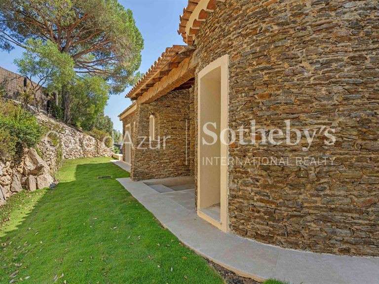 House with Sea view Roquebrune-sur-Argens - 4 bedrooms - 230m²