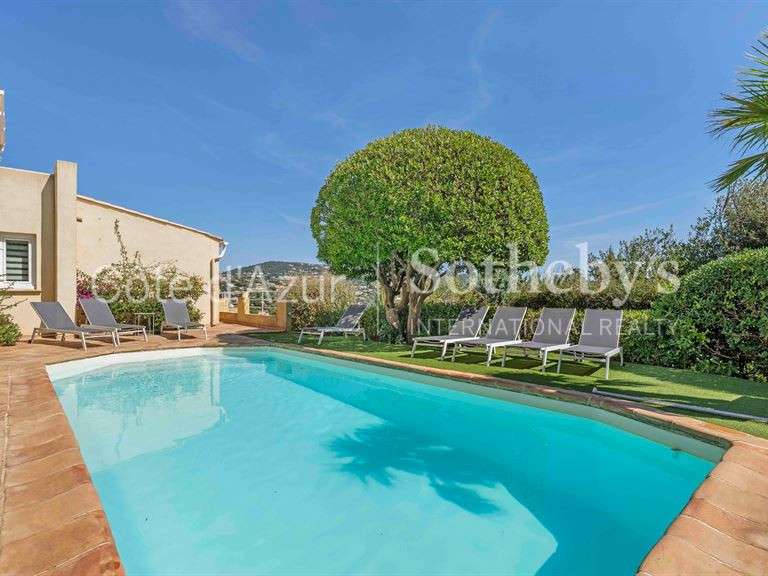 House with Sea view Roquebrune-sur-Argens - 4 bedrooms - 150m²