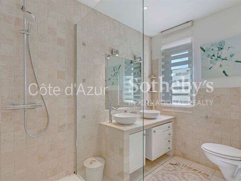 House with Sea view Roquebrune-sur-Argens - 4 bedrooms - 150m²