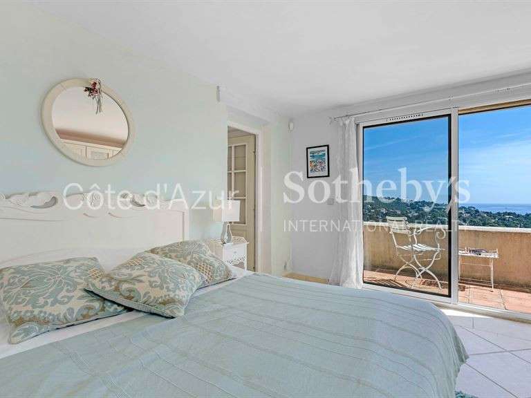 House Roquebrune-sur-Argens