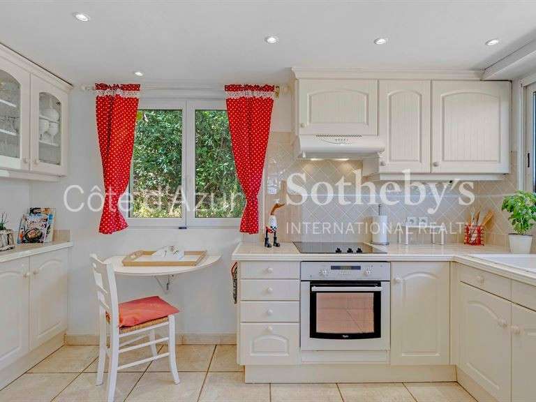 House Roquebrune-sur-Argens