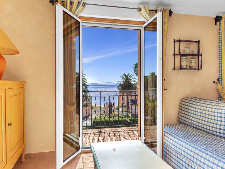 Maison avec Vue sur mer Roquebrune-sur-Argens - 10 chambres - 775m²