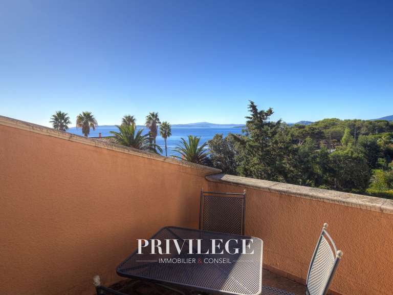 Maison avec Vue sur mer Roquebrune-sur-Argens - 10 chambres - 775m²