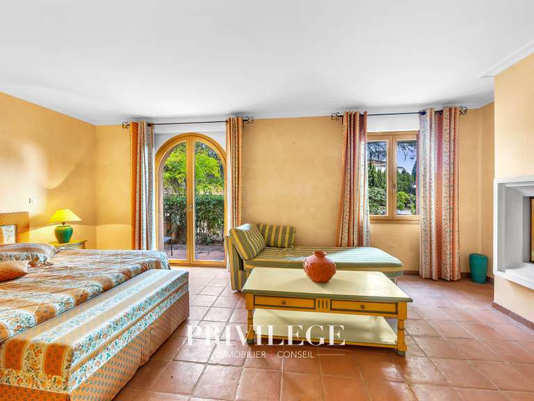 Maison avec Vue sur mer Roquebrune-sur-Argens - 10 chambres - 775m²