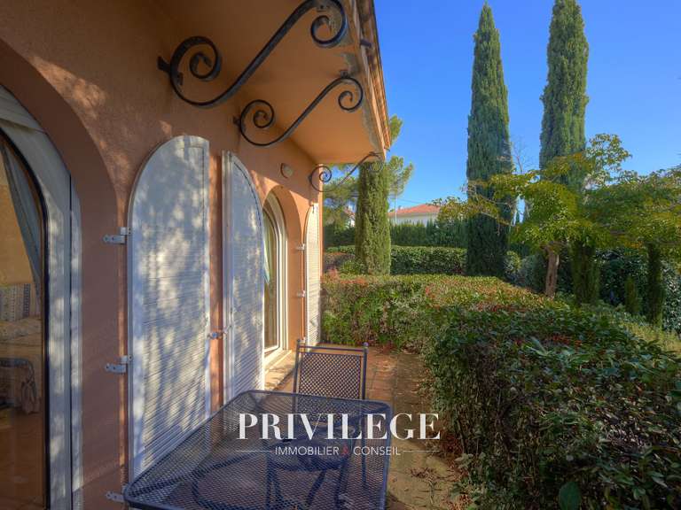 Maison avec Vue sur mer Roquebrune-sur-Argens - 10 chambres - 775m²