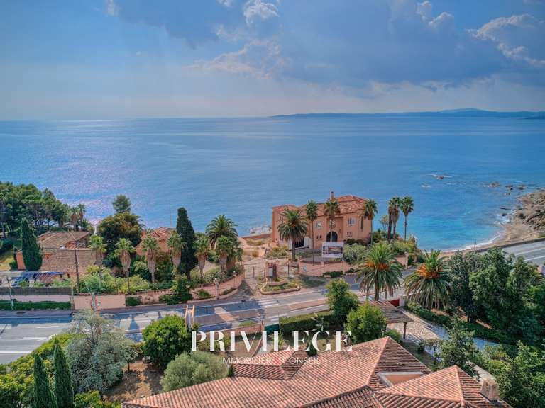 Maison avec Vue sur mer Roquebrune-sur-Argens - 10 chambres - 775m²