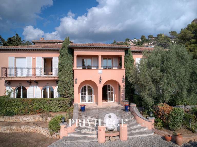 Maison avec Vue sur mer Roquebrune-sur-Argens - 10 chambres - 775m²