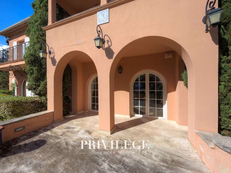 Maison avec Vue sur mer Roquebrune-sur-Argens - 10 chambres - 775m²