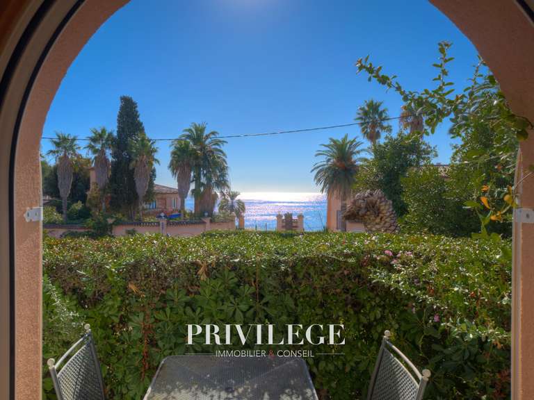 Maison avec Vue sur mer Roquebrune-sur-Argens - 10 chambres - 775m²