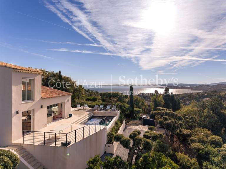 House with Sea view Roquebrune-sur-Argens - 6 bedrooms - 175m²