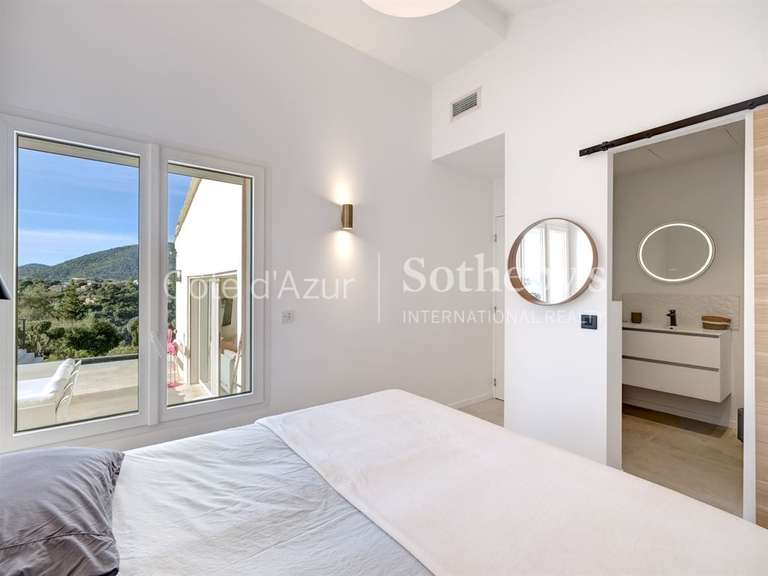 Maison avec Vue sur mer Roquebrune-sur-Argens - 6 chambres - 175m²