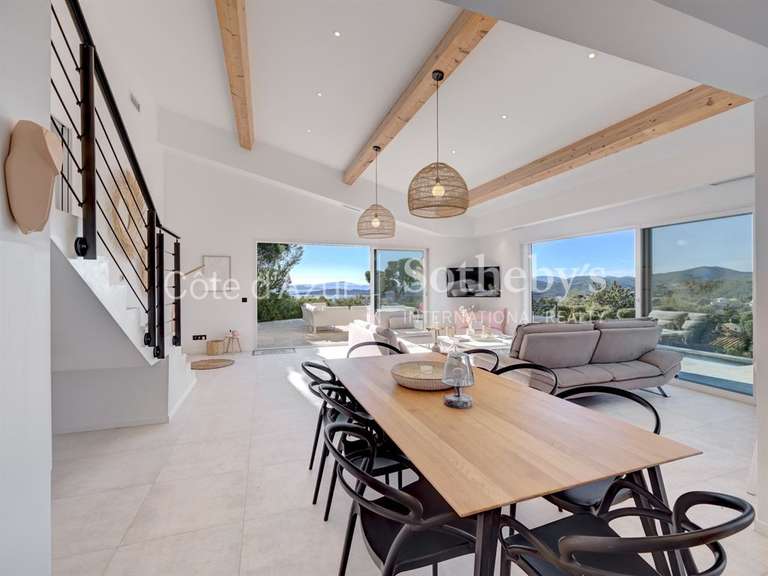 Maison avec Vue sur mer Roquebrune-sur-Argens - 6 chambres - 175m²