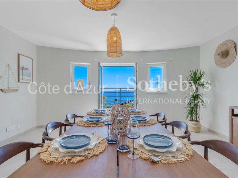 Maison avec Vue sur mer Roquebrune-sur-Argens - 5 chambres - 230m²