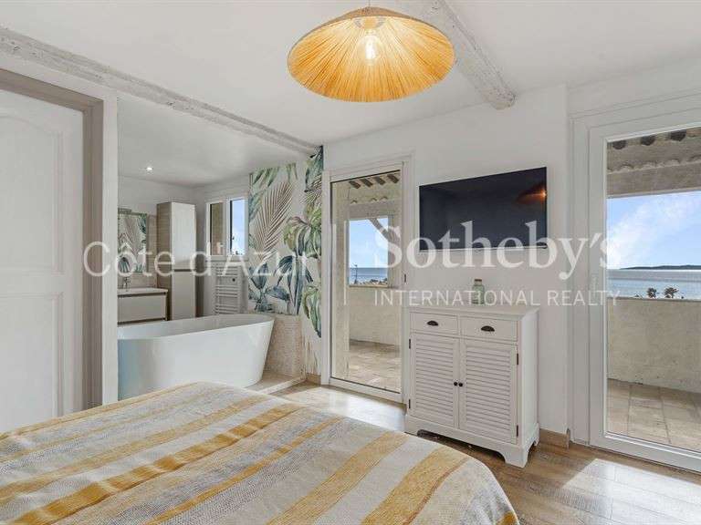 Maison avec Vue sur mer Roquebrune-sur-Argens - 6 chambres - 298m²