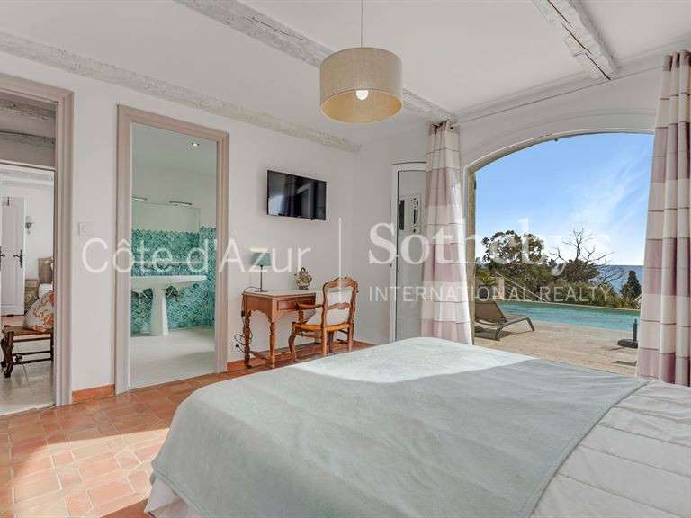 House with Sea view Roquebrune-sur-Argens - 6 bedrooms - 250m²