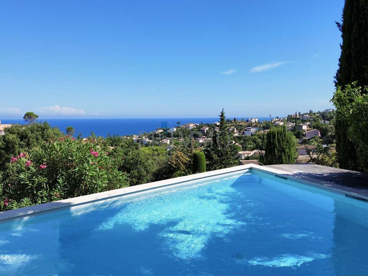 House Roquebrune-sur-Argens